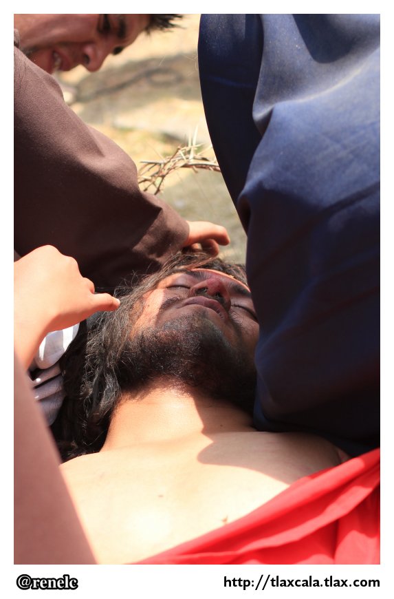 La pasin de Cristo en San Isidro Buensuceso 2013 - Foto