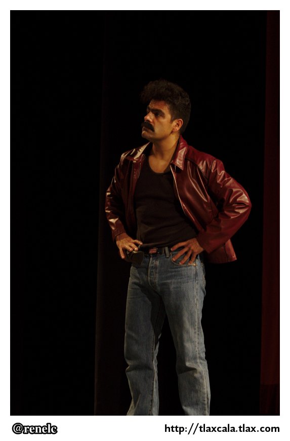 Ms pequeos que el Guggenheim en el Teatro Xicohtencatl - Foto