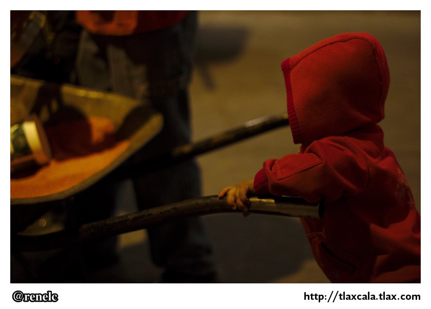 La noche que nadie duerme &quot;Las alfombras - Huamantla&quot; - Foto