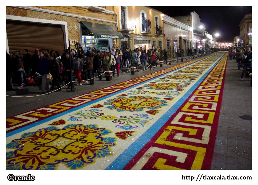 La noche que nadie duerme &quot;Las alfombras - Huamantla&quot; - Foto