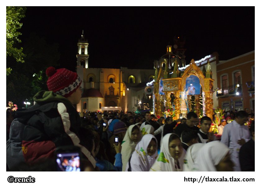 La noche que nadie duerme &quot;Las alfombras - Huamantla&quot; - Foto