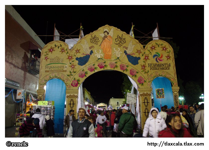 La noche que nadie duerme &quot;Las alfombras - Huamantla&quot; - Foto
