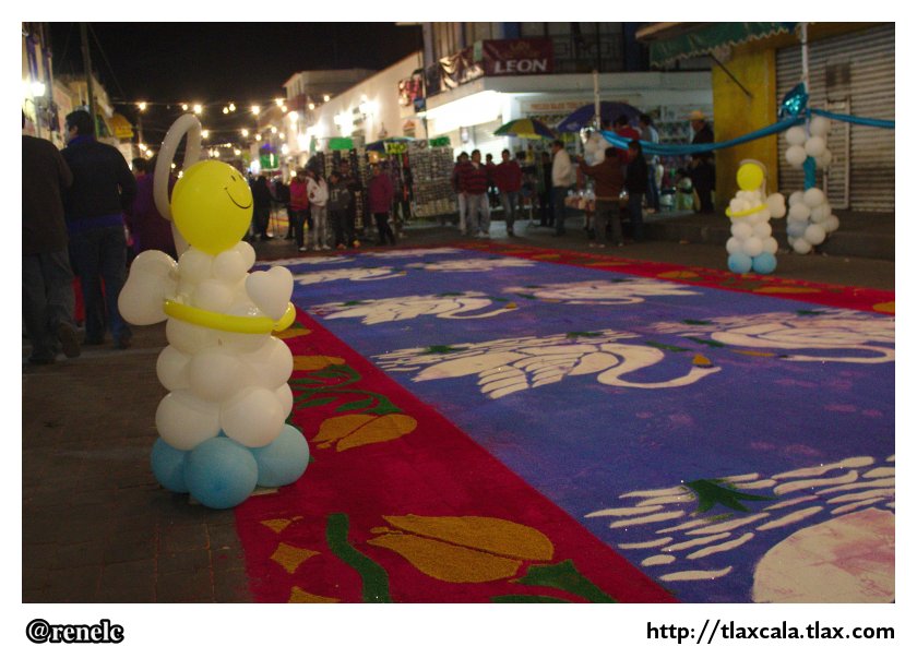 La noche que nadie duerme &quot;Las alfombras - Huamantla&quot; - Foto