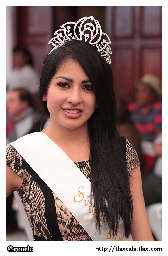 Reina del Carnaval Papalotla