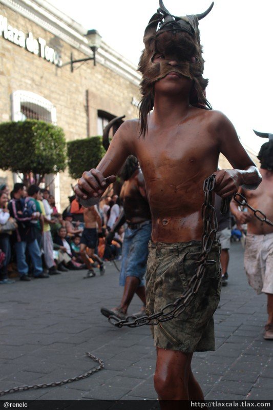 Desfile de carnaval Tlaxcala 2014 - Foto