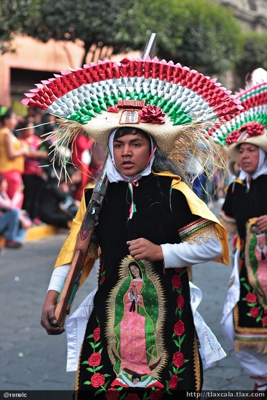 Desfile de carnaval Tlaxcala 2014 - Foto