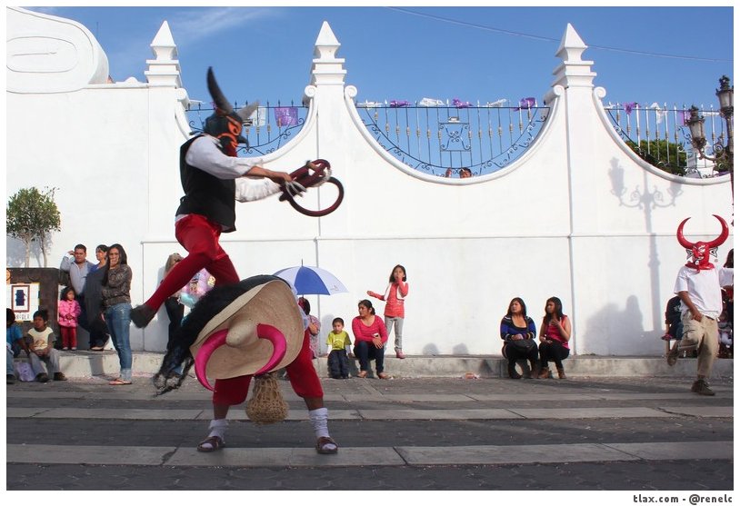 Desfile de Carnaval Panotla 2014 - Foto