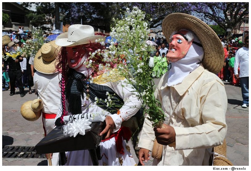 Carnaval del quinto viernes Payasos de Mazatecochco 2014 - Foto