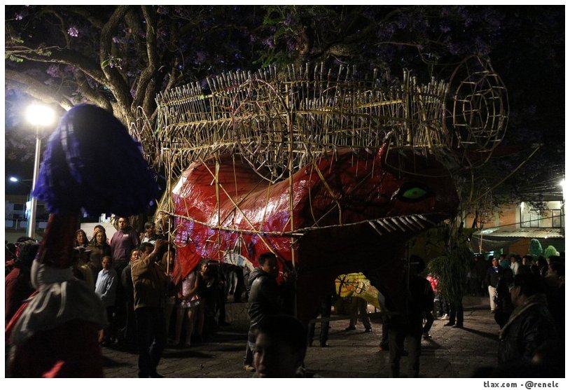 Remate de Carnaval Payasos Mazatecochco 2014, Quema de toros - Foto