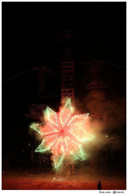 Remate de Carnaval Payasos Mazatecochco 2014, Quema de toros - Foto