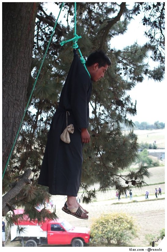 La pasin de Cristo en San Isidro Buensuceso 2014 - Foto