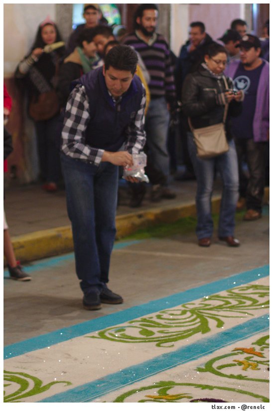 La noche que nadie duerme, las alfombras huamantla 2014 - Foto