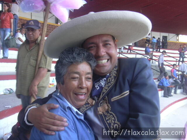 Organizador y Do&ntilde;a Sara