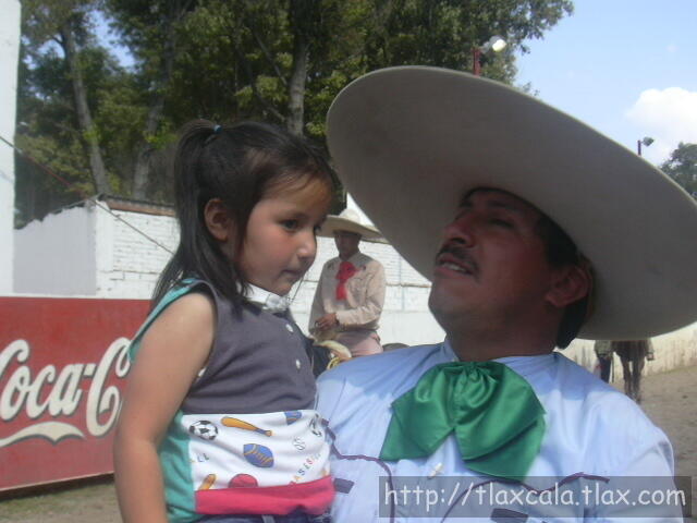 Billo Bonila y su ahijada Aura de Jesus