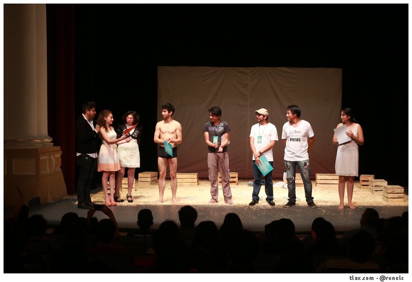 Rasgar la noche en el Teatro Xicohtencatl - Foto
