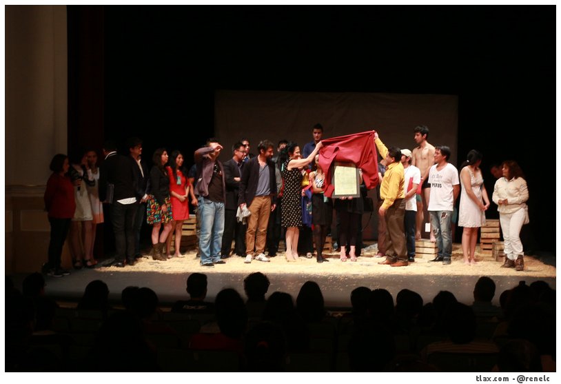 Rasgar la noche en el Teatro Xicohtencatl - Foto