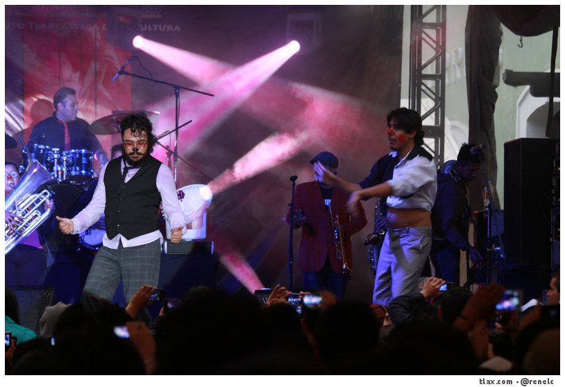 Triciclo Circus Band en Tlaxcala - Foto
