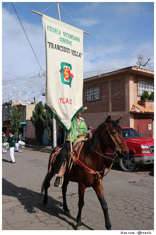 Desfile de feria Colonia Tepatlaxco - Foto