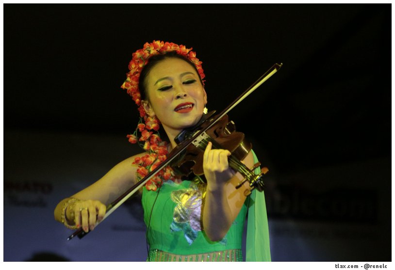 Ballet Folklrico de Honghe (China) en la feria de Tlaxcala - Foto