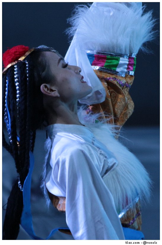 Ballet Folklrico de Honghe (China) en la feria de Tlaxcala - Foto