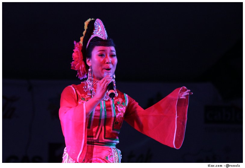 Ballet Folklrico de Honghe (China) en la feria de Tlaxcala - Foto