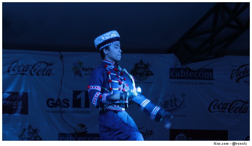 Ballet Folklrico de Honghe (China) en la feria de Tlaxcala - Foto