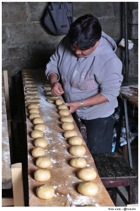 Haciendo hojaldras en Xaltipan (Contla) - Foto