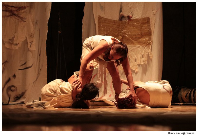 Puesta en escena &quot;Anima Sola&quot; por el taller de teatro Tlaloque - Foto