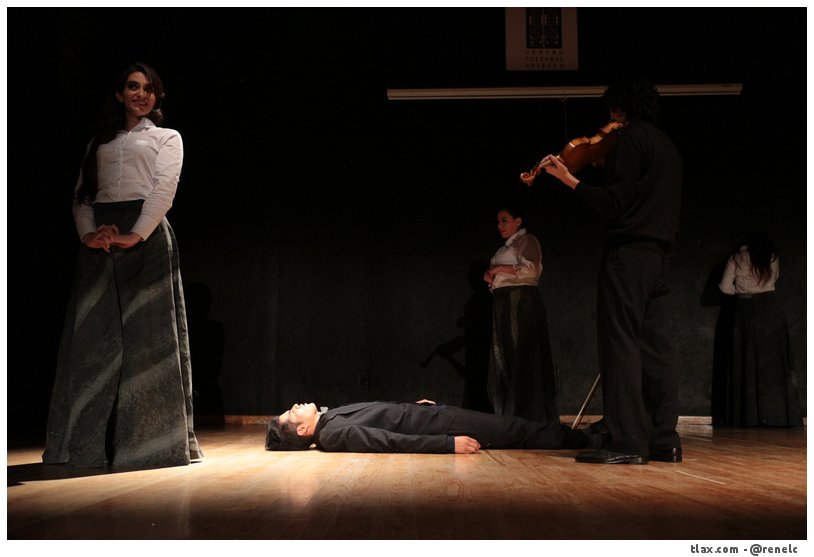Obra de Teatro &quot;YAREVAKAYAKAN&quot; en Apizaco - Foto