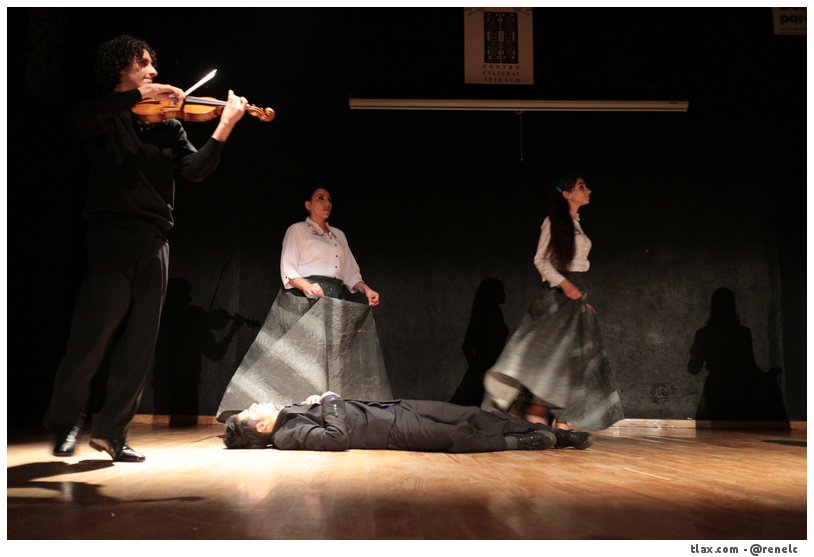 Obra de Teatro &quot;YAREVAKAYAKAN&quot; en Apizaco - Foto