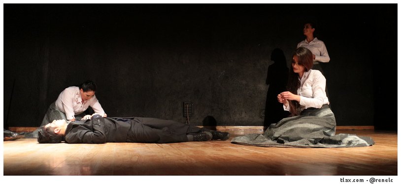 Obra de Teatro &quot;YAREVAKAYAKAN&quot; en Apizaco - Foto