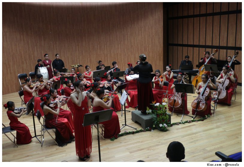 Camerata femenil Matlalcueyetl de Apizaco Tlaxcala - Foto