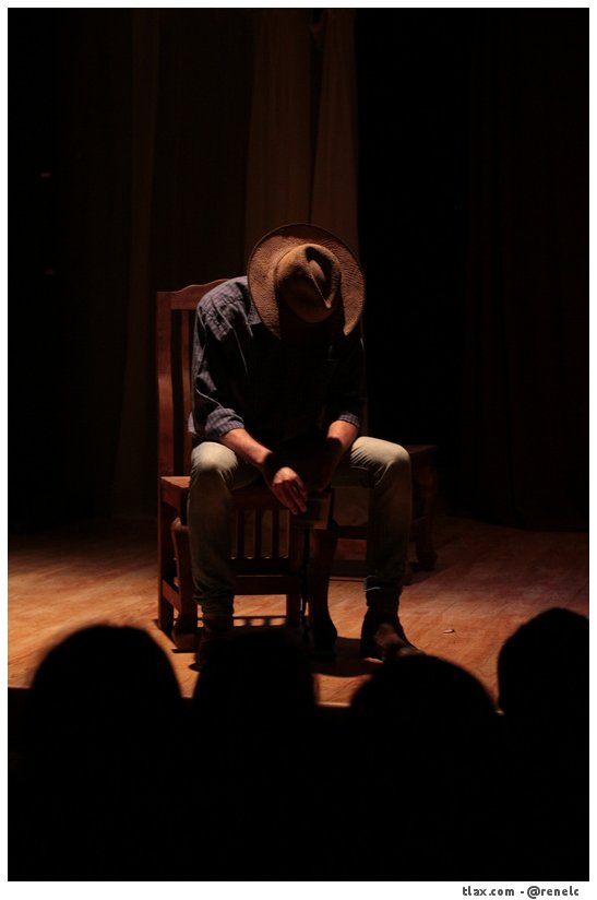 Obra de Teatro &quot;Sol de Invierno&quot;,  XX Aniversario de la libertad - Foto