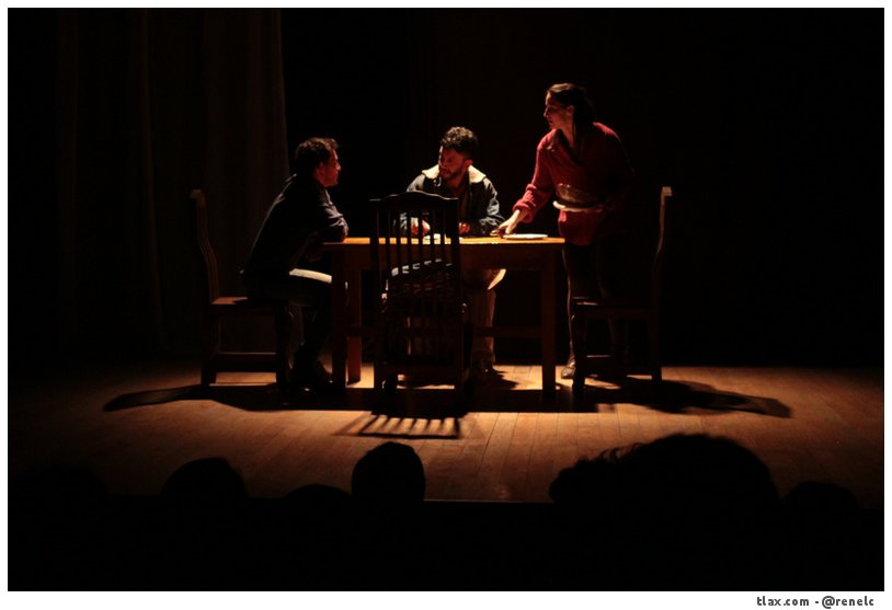 Obra de Teatro &quot;Sol de Invierno&quot;,  XX Aniversario de la libertad - Foto