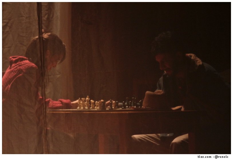 Obra de Teatro &quot;Sol de Invierno&quot;,  XX Aniversario de la libertad - Foto