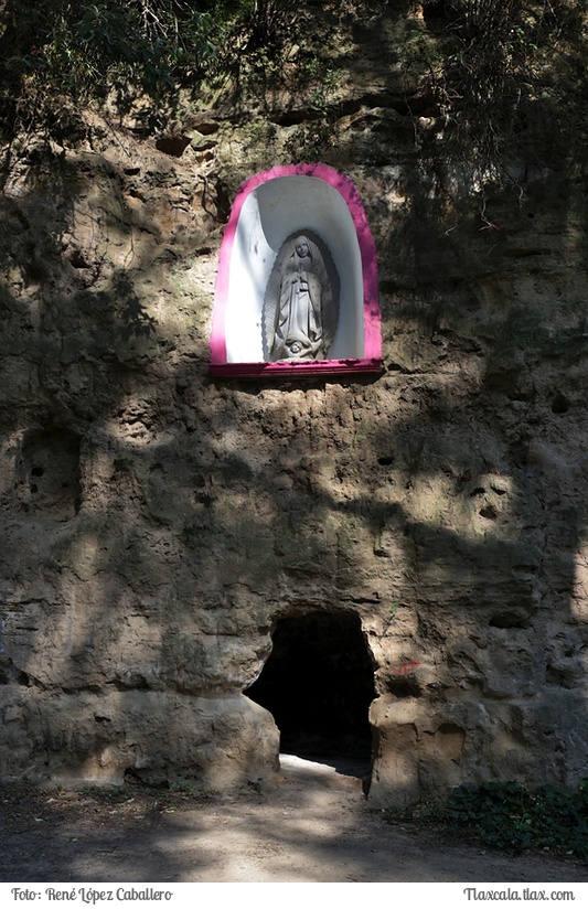 San Pablo Apetatitln, La cuevas - Foto