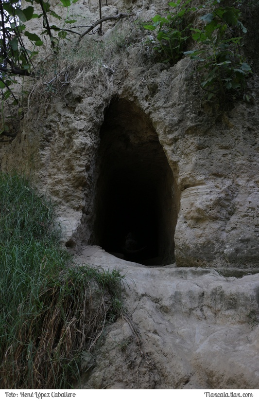 San Pablo Apetatitln, La cuevas - Foto