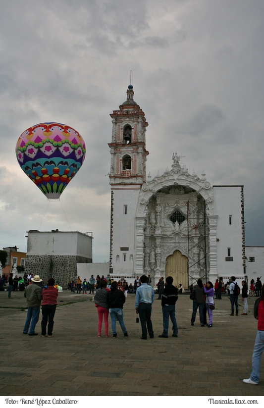 Concurso de Globos de Cantoya en Panotla 2015 - Foto