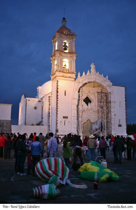 Concurso de Globos de Cantoya en Panotla 2015 - Foto