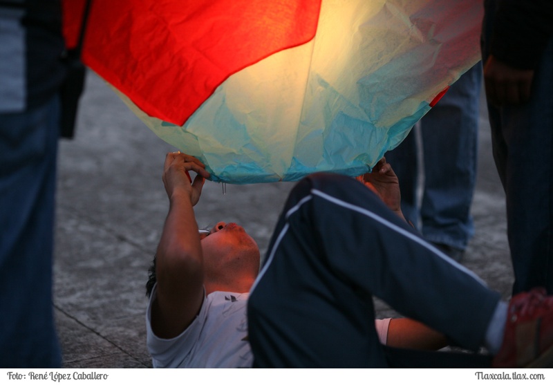 Concurso de Globos de Cantoya en Panotla 2015 - Foto