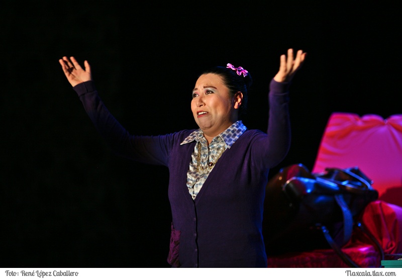 Obra de Teatro &quot;Estar con ella&quot; en la libertad de Apizaco - Foto