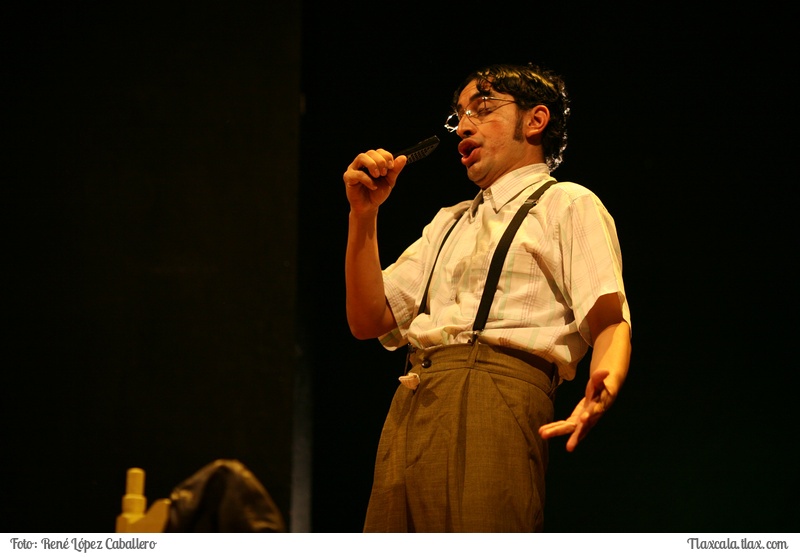 Obra de Teatro &quot;Estar con ella&quot; en la libertad de Apizaco - Foto