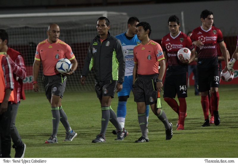 Coyotes de Tlaxcala vs Pachuca,  11 de noviembre 2015 - Foto