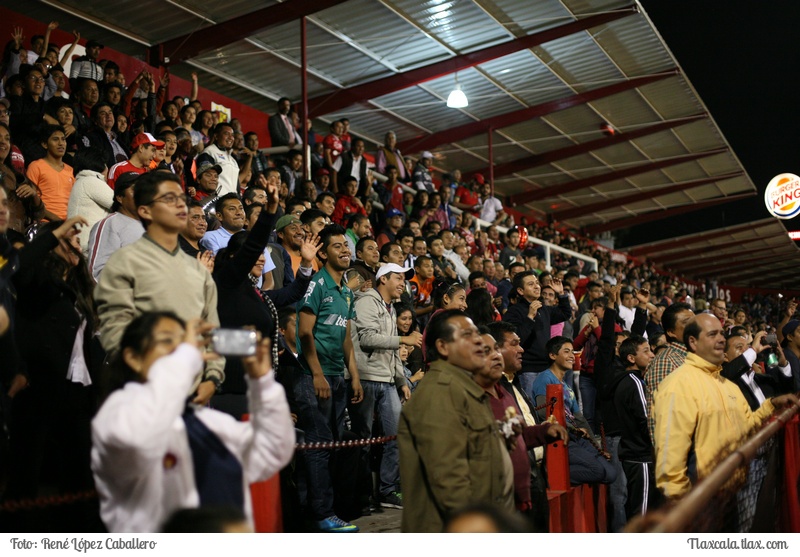 Coyotes de Tlaxcala vs Pachuca,  11 de noviembre 2015 - Foto