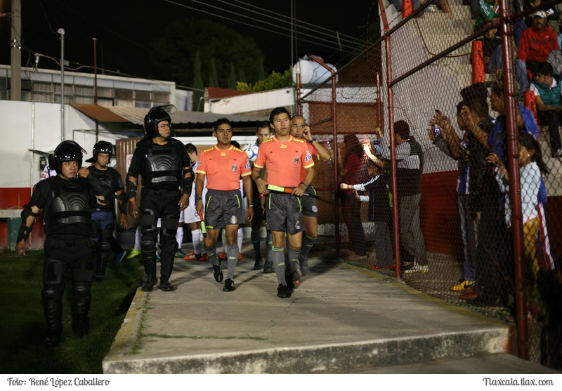 Coyotes de Tlaxcala vs Pachuca,  11 de noviembre 2015 - Foto