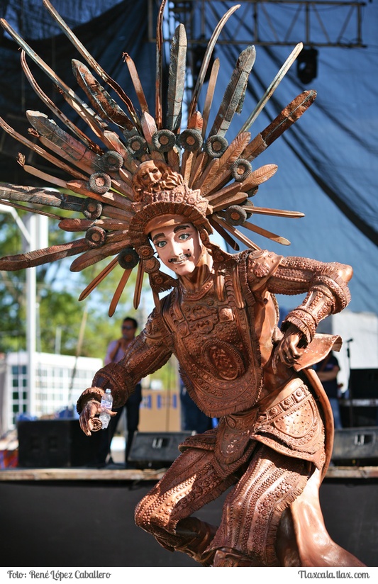 Camada Cunita del Huehue de Santa Ursula Zimatepec en el Carnaval Yauhquemehcan 2016 - Foto
