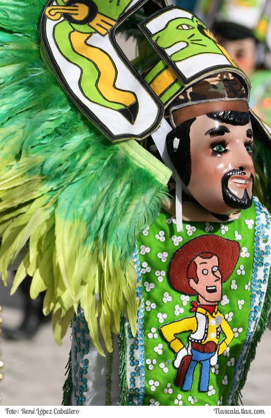 Camada Cunita del Huehue de Santa Ursula Zimatepec en el Carnaval Yauhquemehcan 2016 - Foto