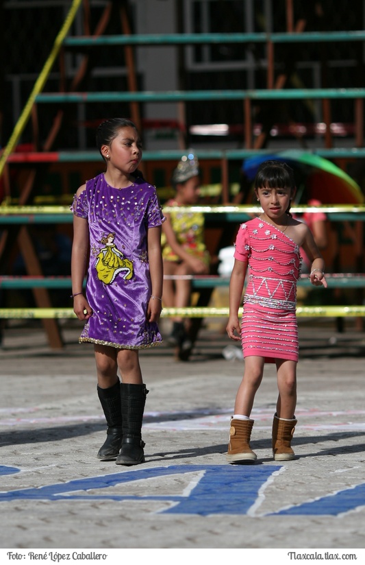 Camada Cunita del Huehue de Santa Ursula Zimatepec en el Carnaval Yauhquemehcan 2016 - Foto