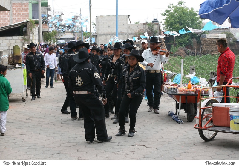 Procesin San Isidro Buensuceso 2016 - Foto
