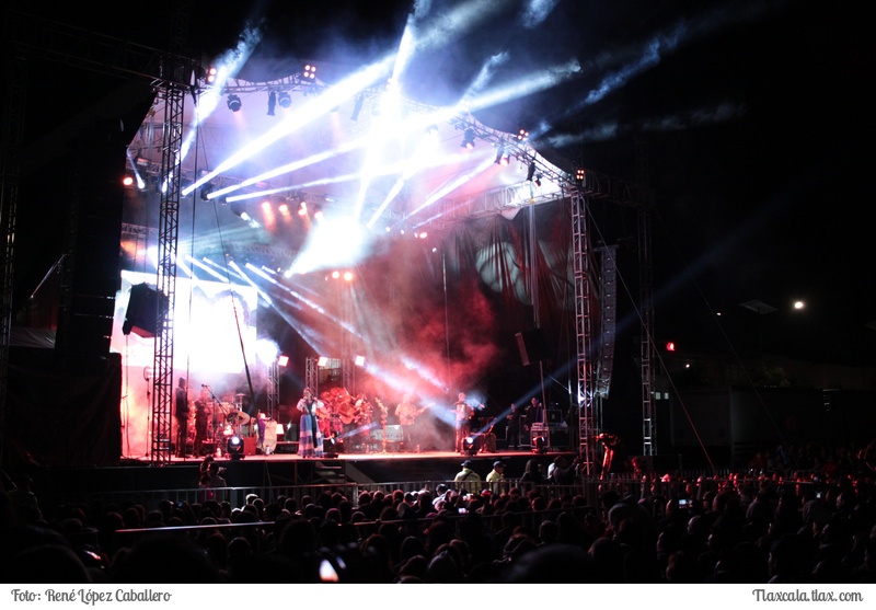 Lila Downs en la feria de Apizaco 2016 - Foto